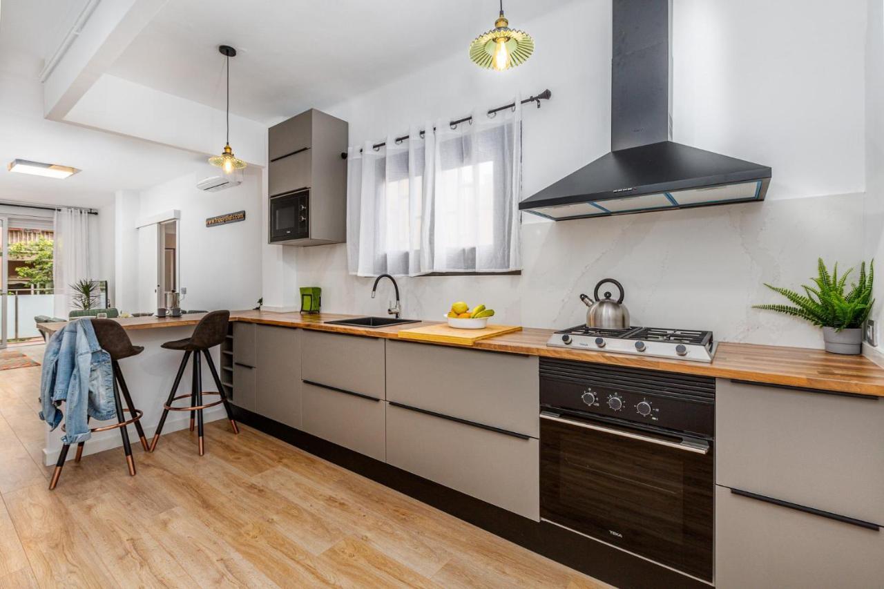 Ferienwohnung Simply Stunning - Hidden Gem, Heart Of Poble Sec Barcelona Exterior foto